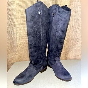 EUC Women’s Faux Suede Navy Blue Western Cowboy Cowgirl Boots Just below knee